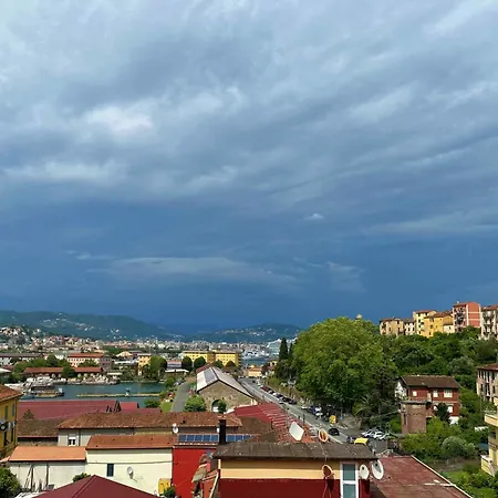 Casa Di May, Holiday Home, Acquasanta - A La Spezia